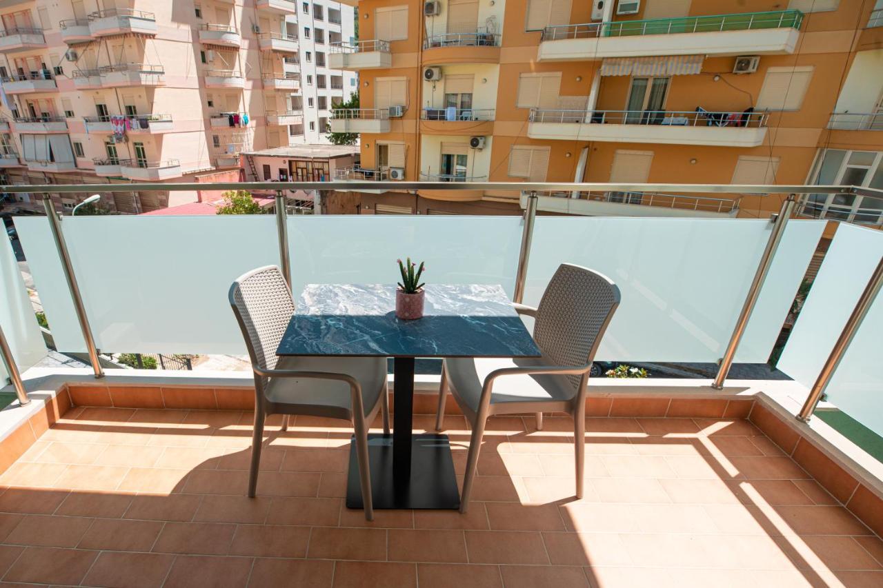 Vlore Luxury Apartaments "Fael" Vlorë Exterior foto