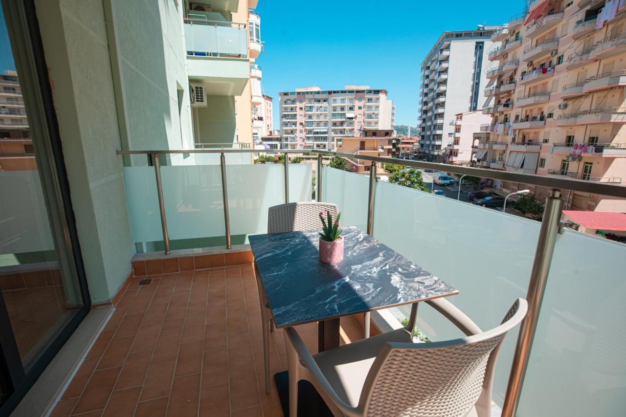 Vlore Luxury Apartaments "Fael" Vlorë Exterior foto