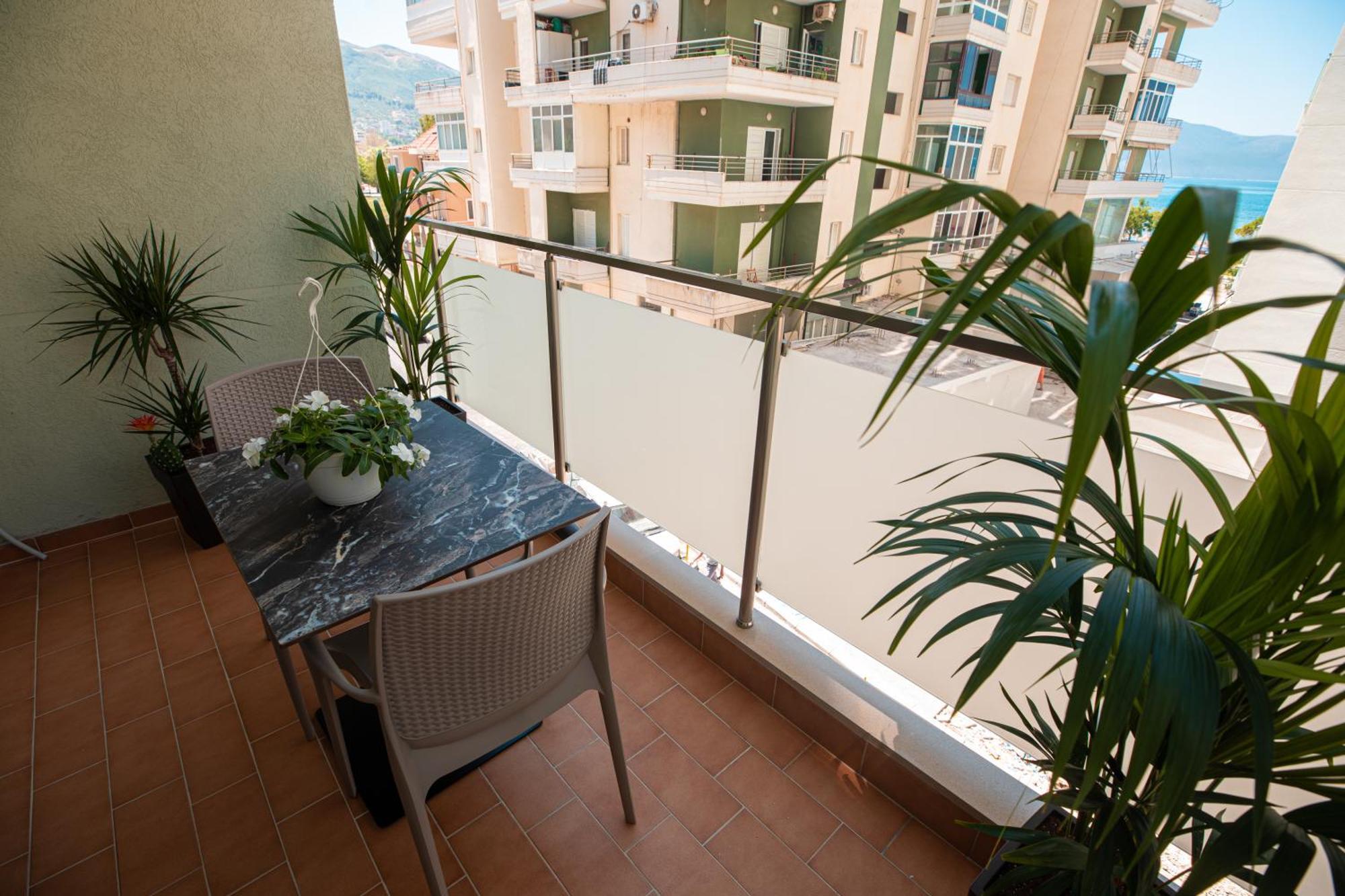 Vlore Luxury Apartaments "Fael" Vlorë Exterior foto